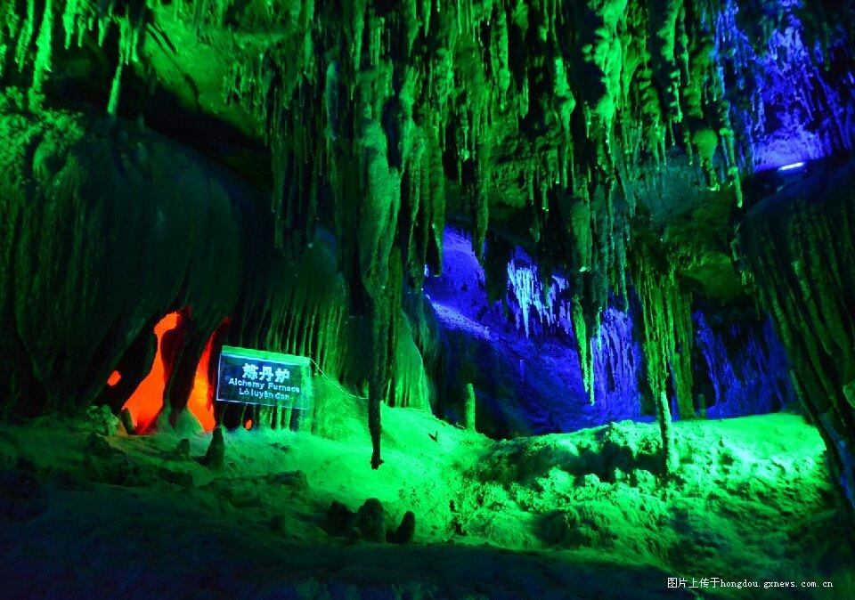 “谢谢热心的重庆人！”广州旅客不慎丢失电脑，幸好遇到耿直公交司机……
